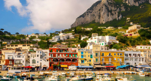 Funerali Peppino Di Capri: oggi l�ultimo saluto dell�isola